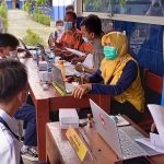 VAKSINASI COVID-19 ANGKATAN KE 2 SMPN 2 RANDUDONGKAL (KALIMAS)