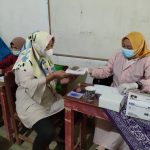 VAKSINASI COVID-19 DI PUSKESMAS, DESA REMBUL DAN DESA KEJENE